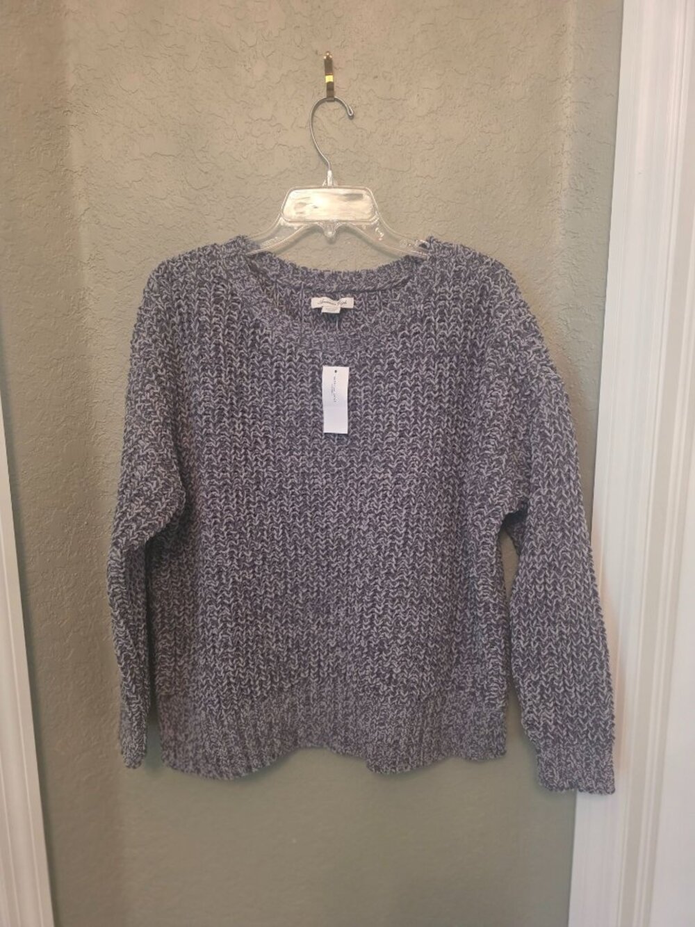 American Eagle 2 Tone Gray Chenille Crewneck Oversized Sweater XS NEW